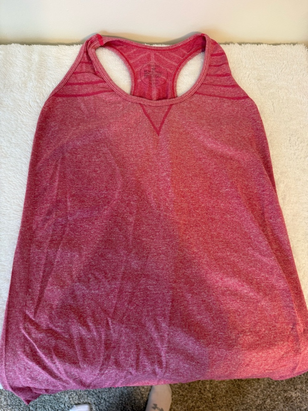 OISELLE Racerback Tank Top Sleeveless Pink Round Scoop Neck SMALL